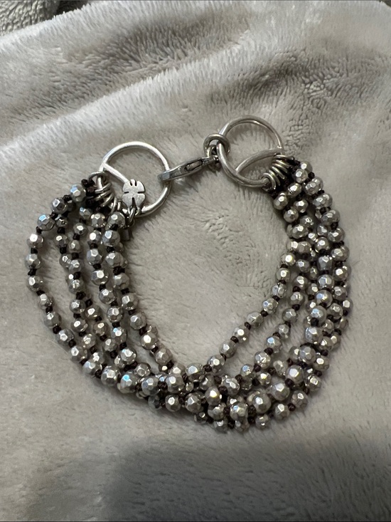 Lucky Brand Jewelry - Multi-Strand Metallic Beaded Bracelet - Silver Sparkle